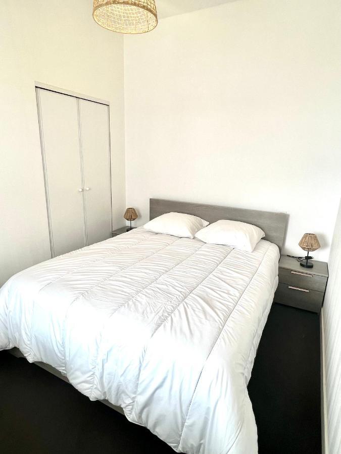 Lrx-0049 - Appartement Avec Exterieur Aytré Kültér fotó